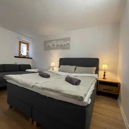 House And Apts. In - Insel Krk 50081 Appartamento *