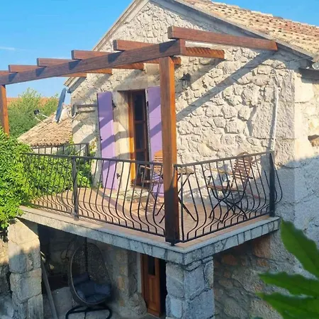 House And Apts. In - Insel Krk 50081 *