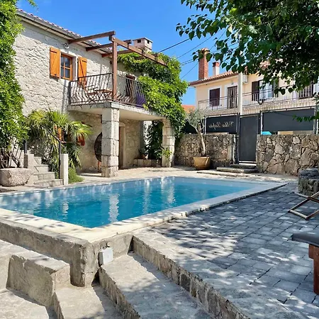 House And Apts. In - Insel Krk 50081